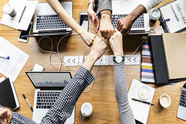 Charla Gratuita: ¿Cómo Mejorar las Relaciones Sociales?